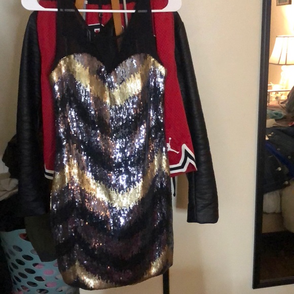 Dress - Picture 1 of 1